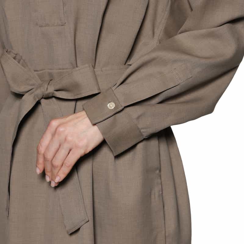 BARNEYS NEW YORK ウォッシャブル ベルテッド オープンカラーシャツドレス BEIGE