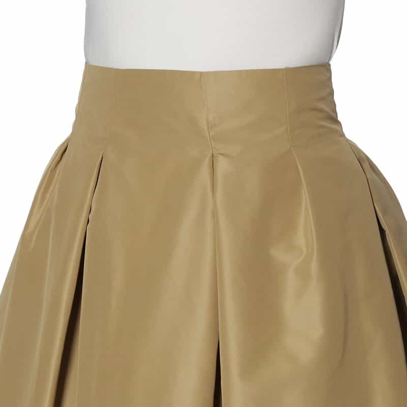 BARNEYS NEW YORK ウォッシャブル タフタ素材フレアスカート BEIGE