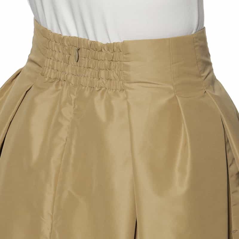 BARNEYS NEW YORK ウォッシャブル タフタ素材フレアスカート BEIGE