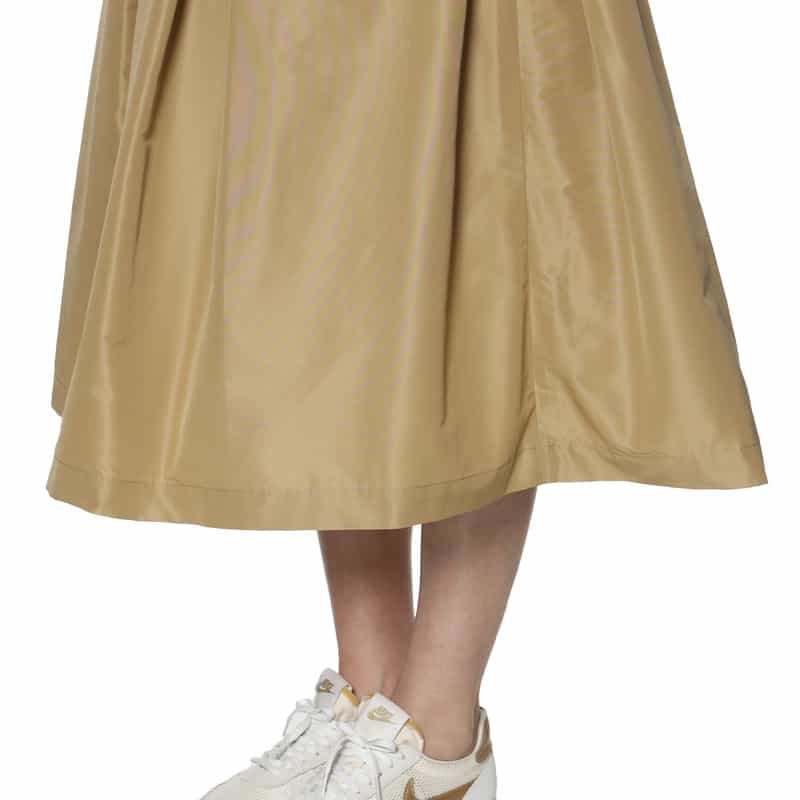 BARNEYS NEW YORK ウォッシャブル タフタ素材フレアスカート BEIGE
