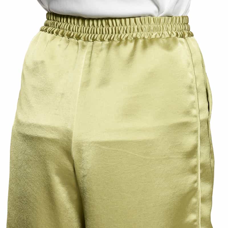 BARNEYS NEW YORK ウォッシャブル サテンワイドシルエットパンツ GREEN