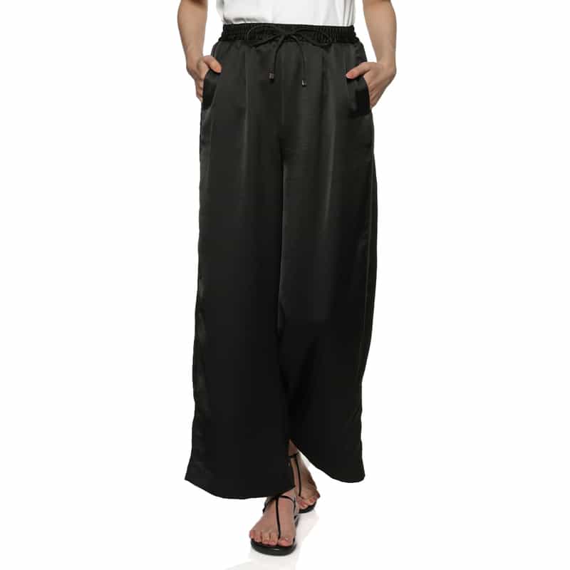 BARNEYS NEW YORK ウォッシャブル サテンワイドシルエットパンツ BLACK