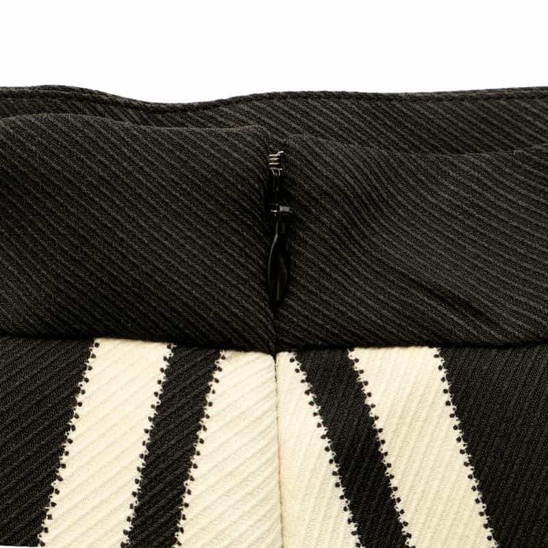 BARNEYS NEW YORK ウォッシャブル ボリュームロングスカート WHITE