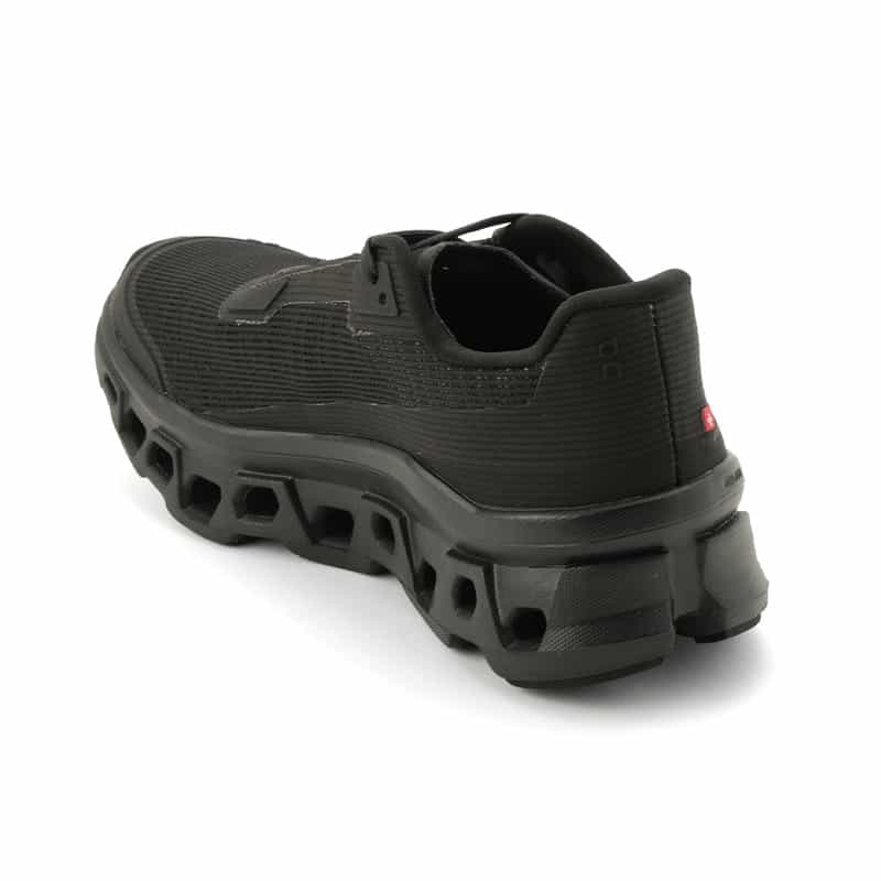 ON ON＜オン＞スニーカー “CLOUDMONSTER VOID" BLACK