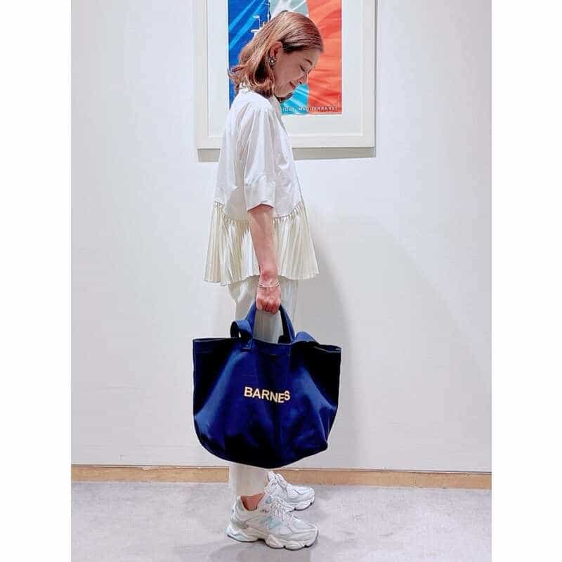 BARNEYS NEW YORK "BARNEYS" ロゴ入り横型2WAYトートバッグ BLACK
