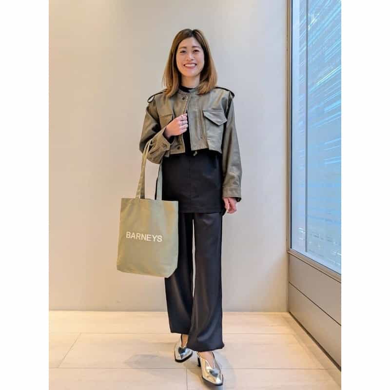 BARNEYS NEW YORK "BARNEYS" ロゴ入り縦型トートバッグ KHAKI