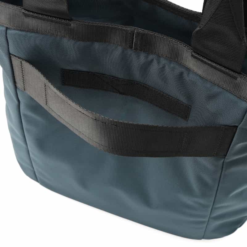 BARNEYS NEW YORK ロゴ入りトートバック NAVY