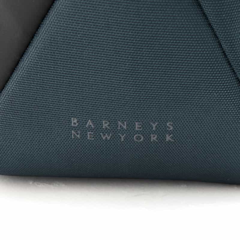 BARNEYS NEW YORK ロゴ入りトートバック NAVY