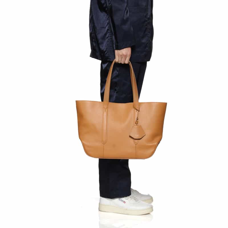 PELLE MORBIDA PELLE MORBIDA＜ペッレ モルビダ＞レザートートバッグ CAMEL