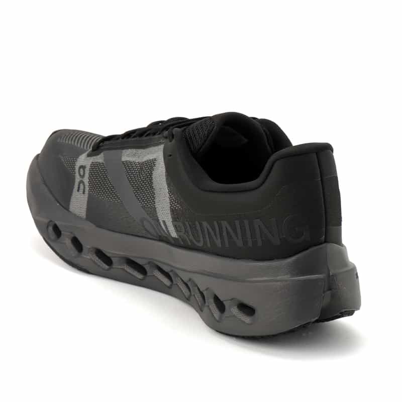 ON ON＜オン＞スニーカー "CLOUDSUFER NEXT" BLACK