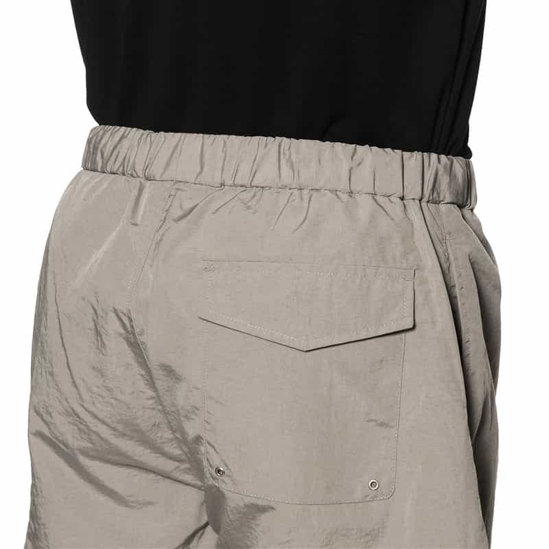 BARNEYS NEW YORK "BARNEYS" ドローストリング ショートパンツ GRAY