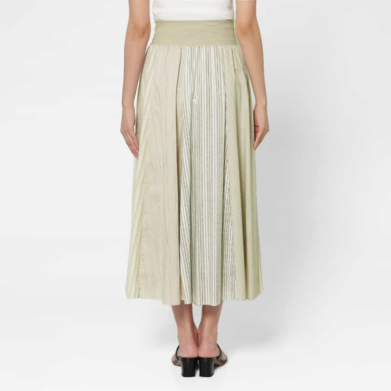 BARNEYS NEW YORK ウォッシャブル マルチストライプ柄ロングスカート BEIGE