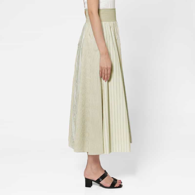 BARNEYS NEW YORK ウォッシャブル マルチストライプ柄ロングスカート BEIGE