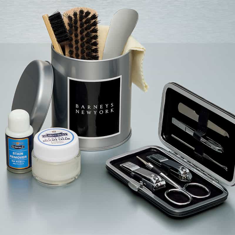 BARNEYS NEW YORK バーニーズ ニューヨーク カタログギフト／レッド RED