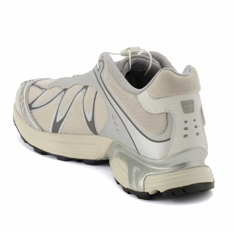 SALOMON SALOMON＜サロモン＞スニーカー "XT-WHISPER" SILVER