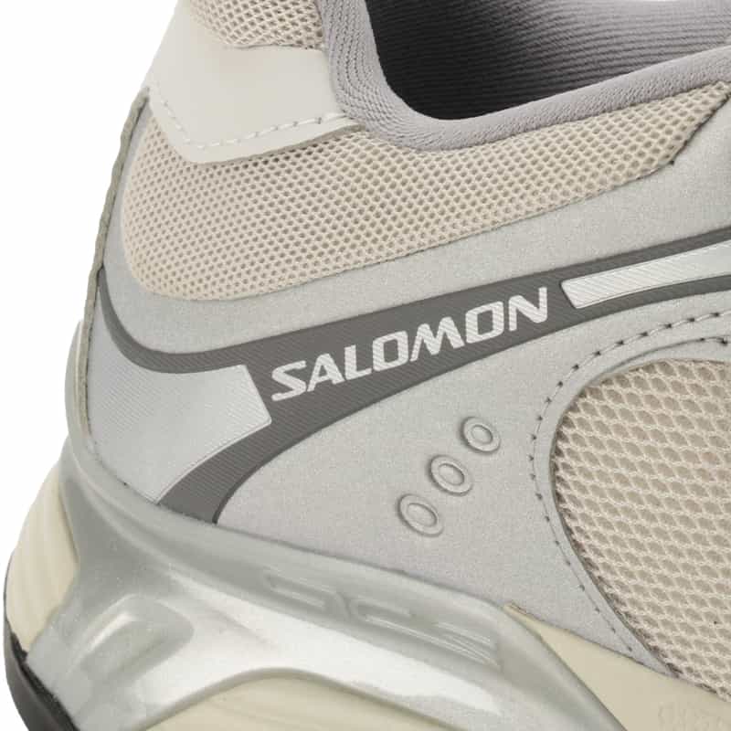 SALOMON SALOMON＜サロモン＞スニーカー "XT-WHISPER" SILVER