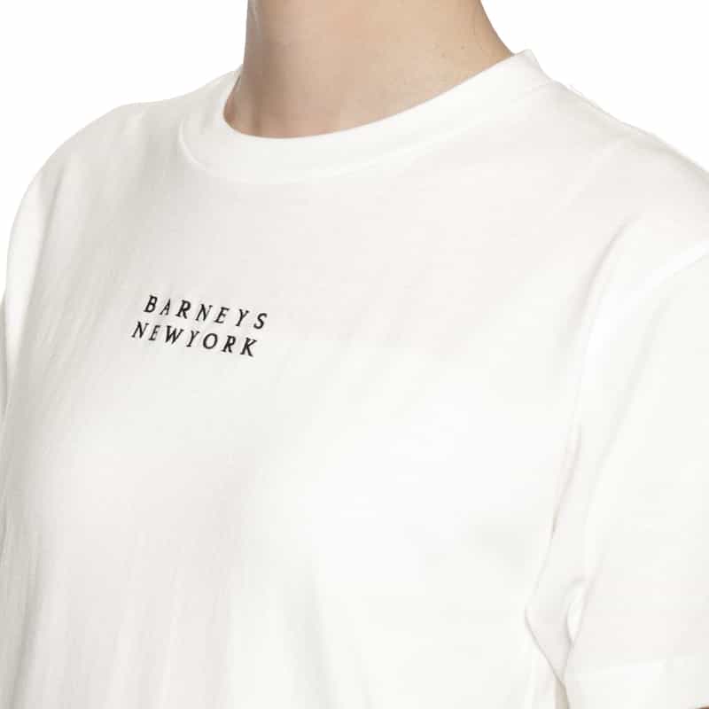 BARNEYS NEW YORK ロゴ刺繍入りTシャツ WHITE