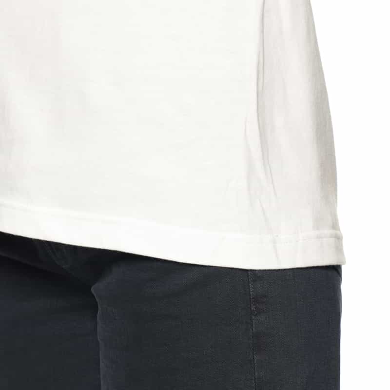 BARNEYS NEW YORK ロゴ刺繍入りTシャツ WHITE