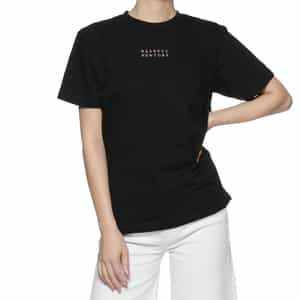 ロゴ刺繍入りTシャツ