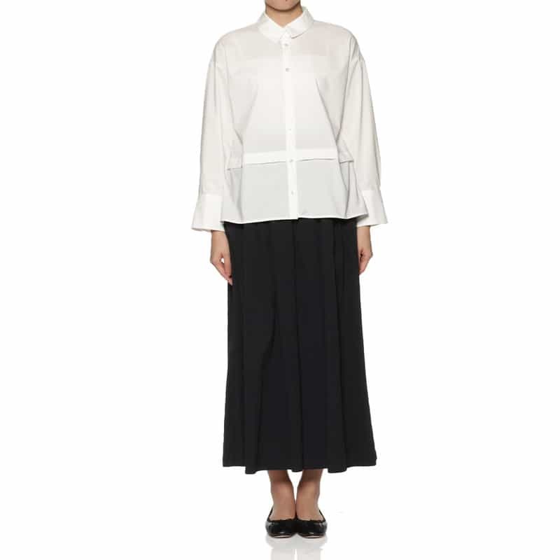 BARNEYS NEW YORK ウォッシャブル バックペプラム パールボタンブラウス WHITE