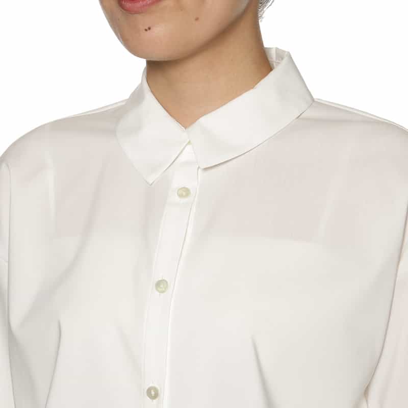 BARNEYS NEW YORK ウォッシャブル バックペプラム パールボタンブラウス WHITE