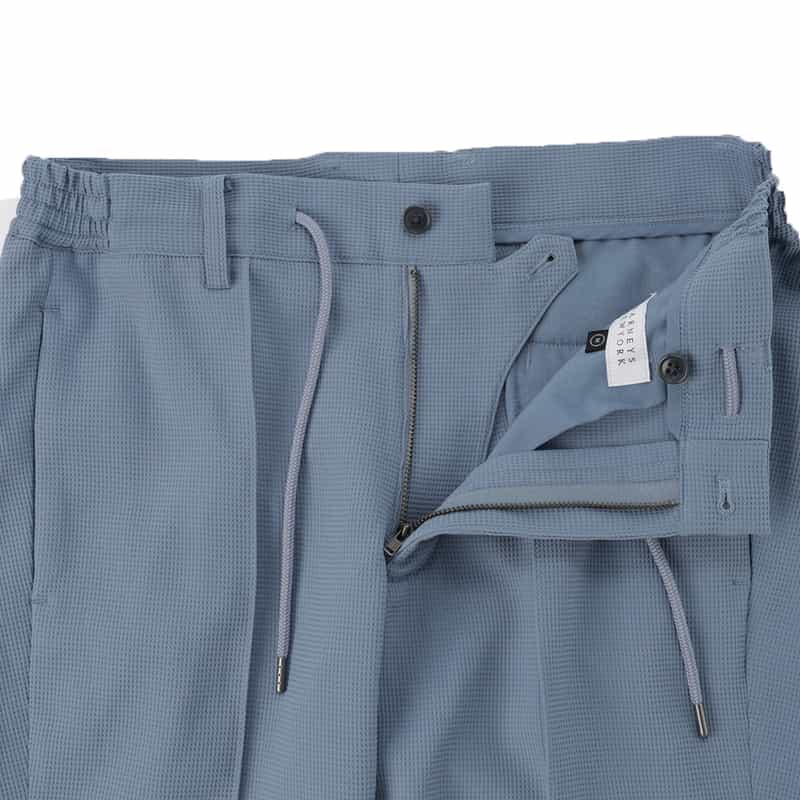 BARNEYS NEW YORK セットアップ ワッフル素材ストレッチショーツ BLUE