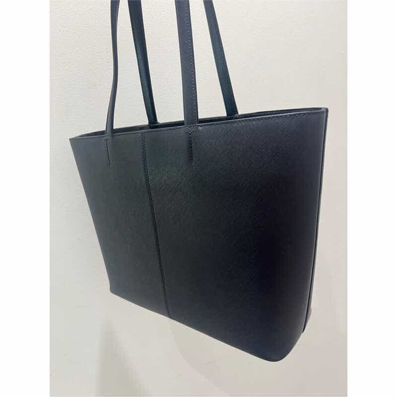 BARNEYS NEW YORK オンラインストア限定　レザートートバッグ NAVY