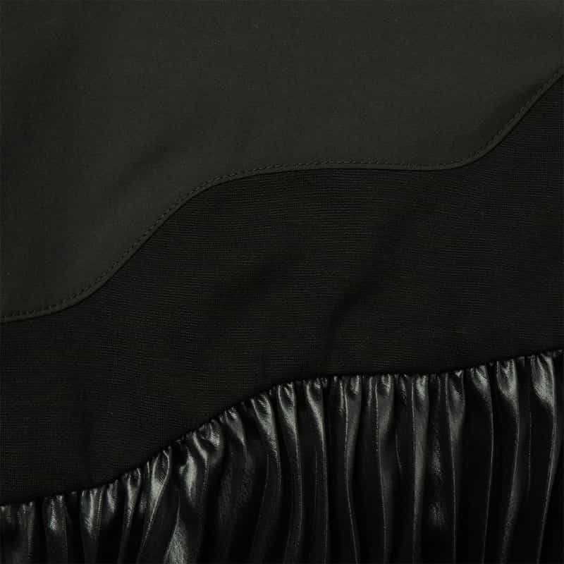 BARNEYS NEW YORK コンビネーション フェイクレザープリーツヘム ブラウス BLACK