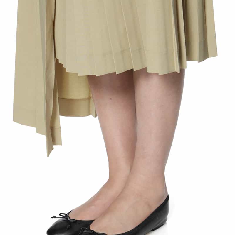 BARNEYS NEW YORK アシンメトリー ベルテッドプリーツスカート BEIGE