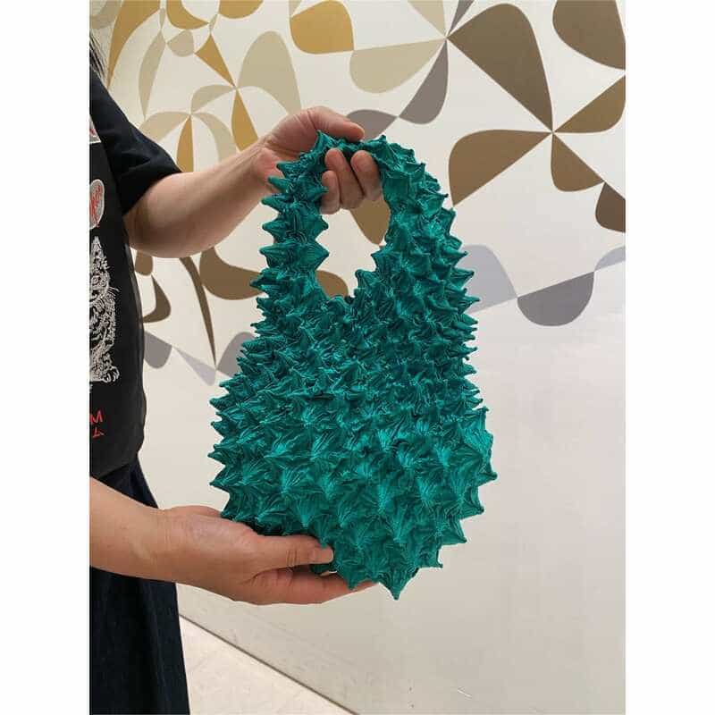BUNZABURO BUNZABURO＜ブンザブロウ＞シボリプチバッグ GREEN