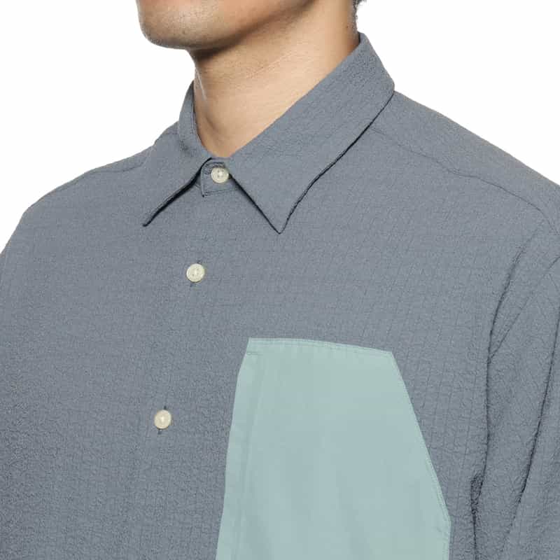 BARNEYS NEW YORK ワッシャー加工ストレッチシャツ BLUE