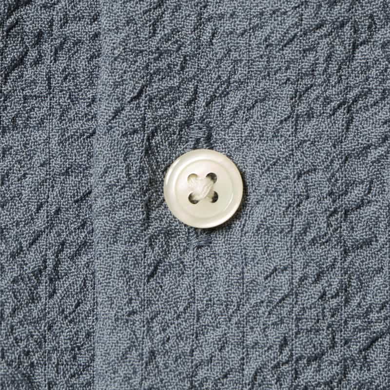 BARNEYS NEW YORK ワッシャー加工ストレッチシャツ BLUE