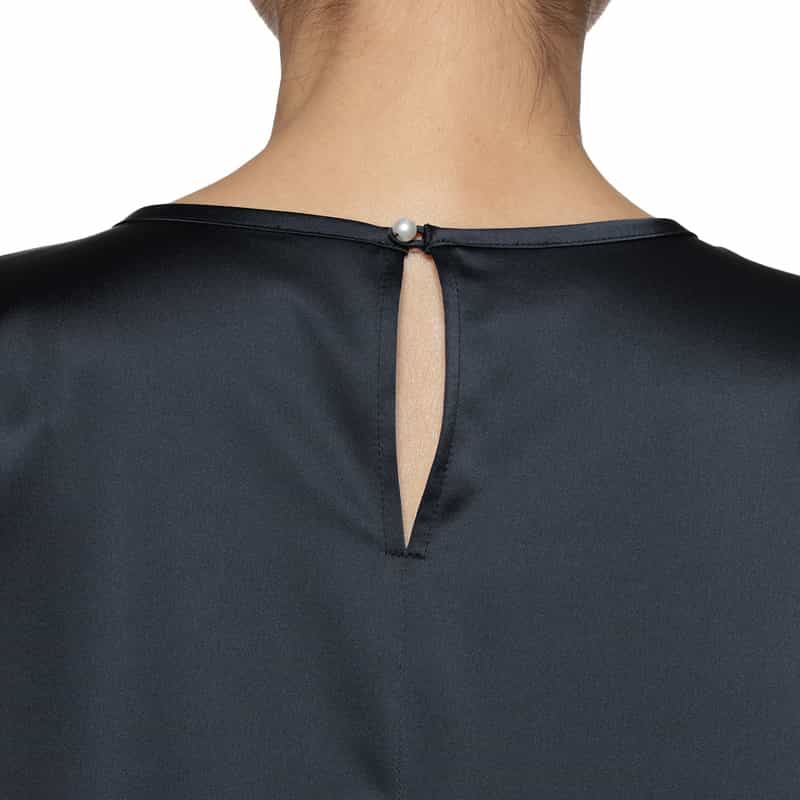 BARNEYS NEW YORK ウォッシャブル パールボタン付きフレアスリーブドレス NAVY