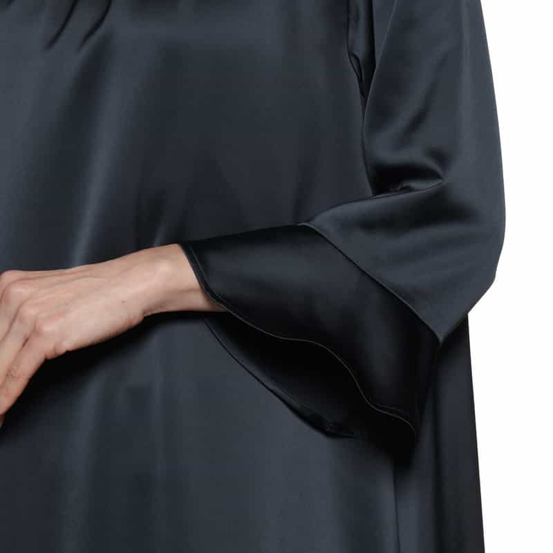 BARNEYS NEW YORK ウォッシャブル パールボタン付きフレアスリーブドレス NAVY