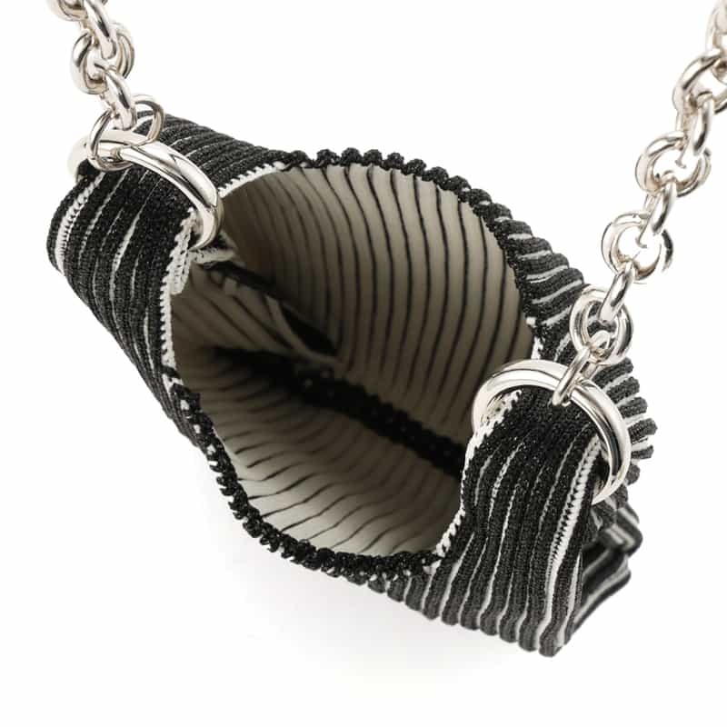 LASTFRAME LASTFRAME＜ラストフレーム＞メタリック マイクロ マーケットバッグ "KYOTO" BLACK