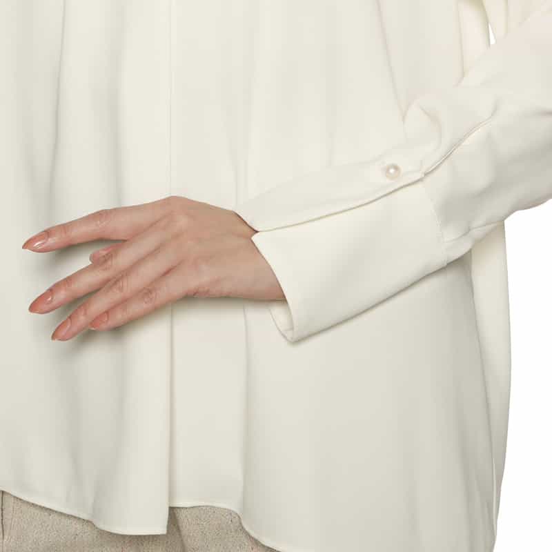 BARNEYS NEW YORK ウォッシャブル フロントタック パールスリーブ ブラウス WHITE