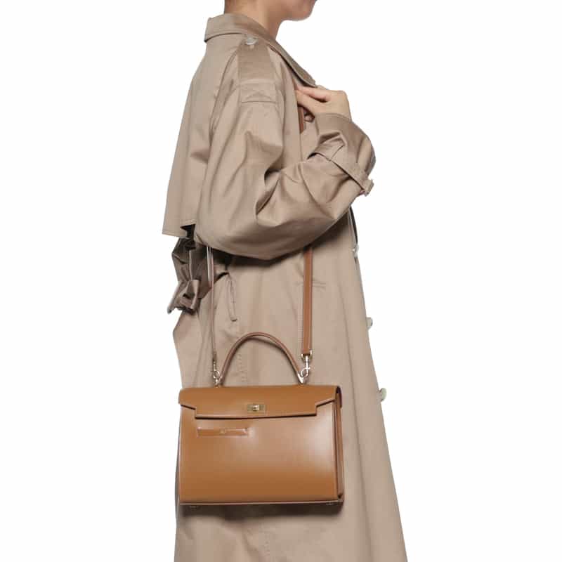 ANYA HINDMARCH ANYA HINDMARCH＜アニヤ ハインドマーチ＞2WAYワンハンドルバッグ"MORTIMER" CAMEL