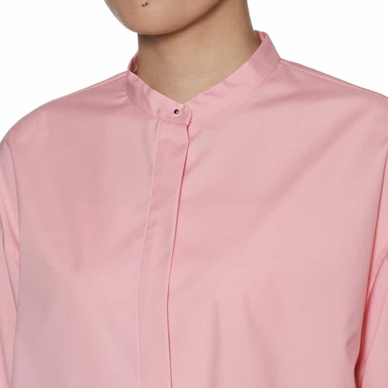 BARNEYS NEW YORK ウォッシャブル バックフレアスタンドカラーシャツ PINK