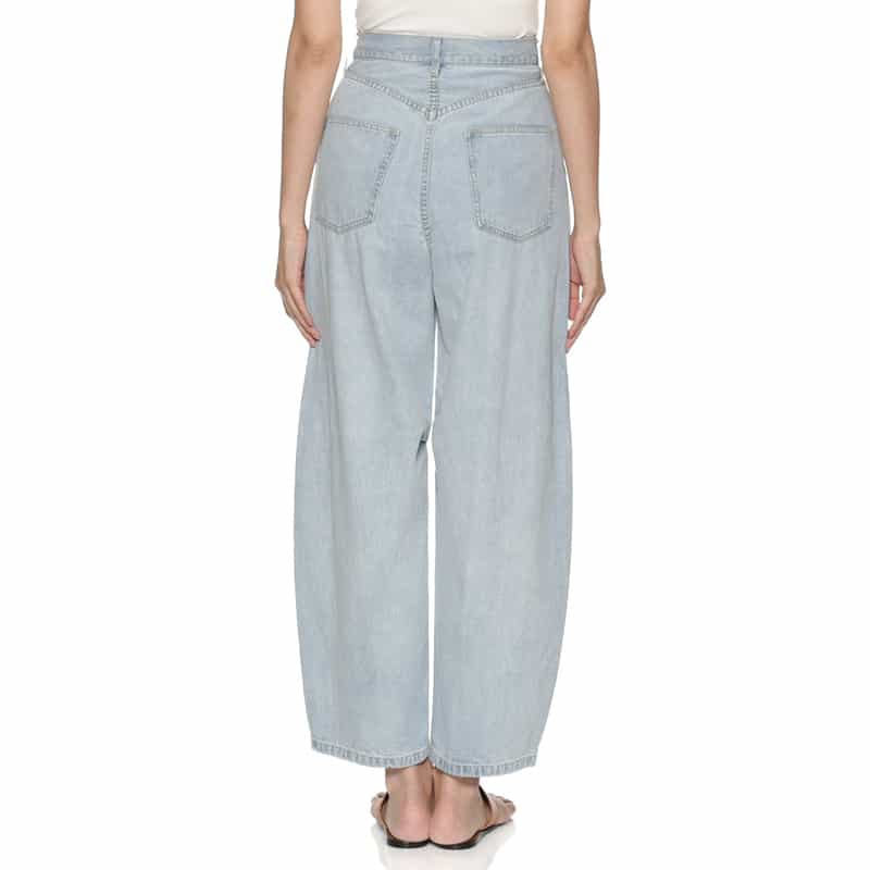 BARNEYS NEW YORK ウォッシャブル カービィデニムパンツ LIGHT BLUE