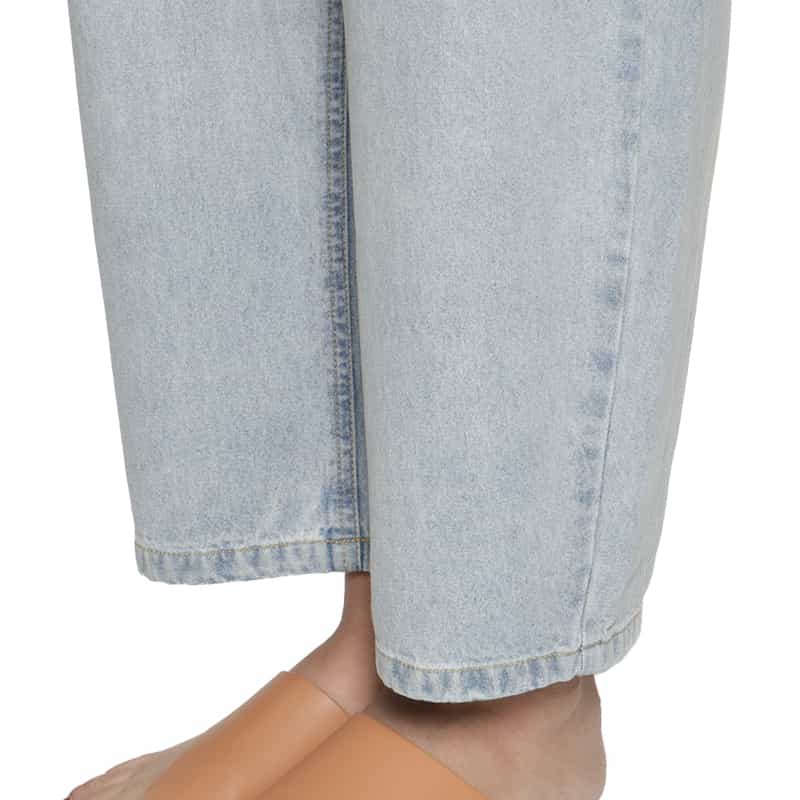 BARNEYS NEW YORK ウォッシャブル カービィデニムパンツ LIGHT BLUE