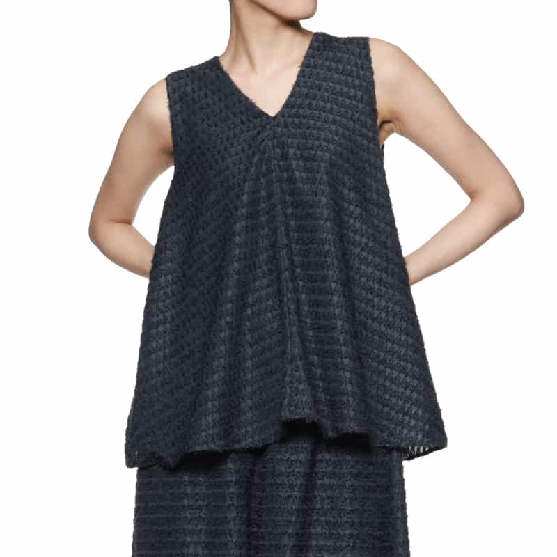 BARNEYS NEW YORK セットアップ ウォッシャブル シャギー素材ノースリーブブラウス NAVY