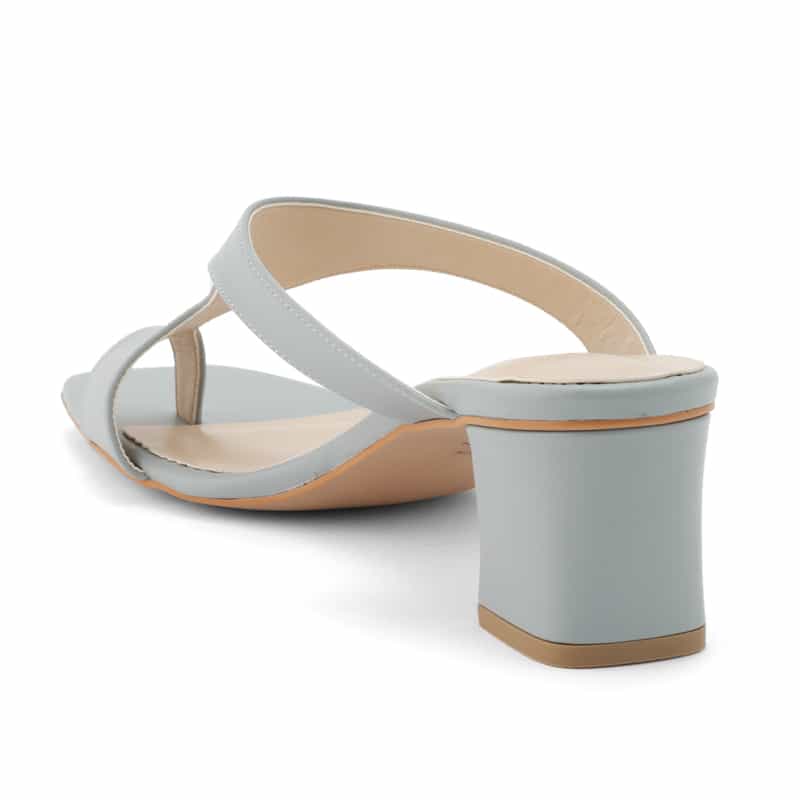 BARNEYS NEW YORK チャンキーヒール トングサンダル LIGHT BLUE