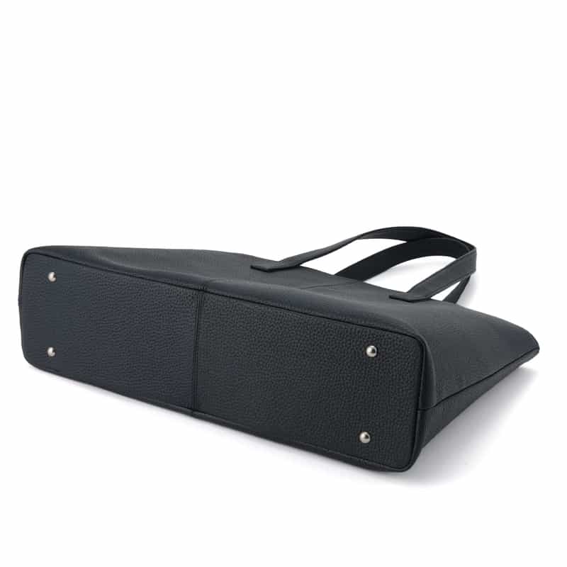 BARNEYS NEW YORK オンラインストア限定　横型レザートートバッグ NAVY