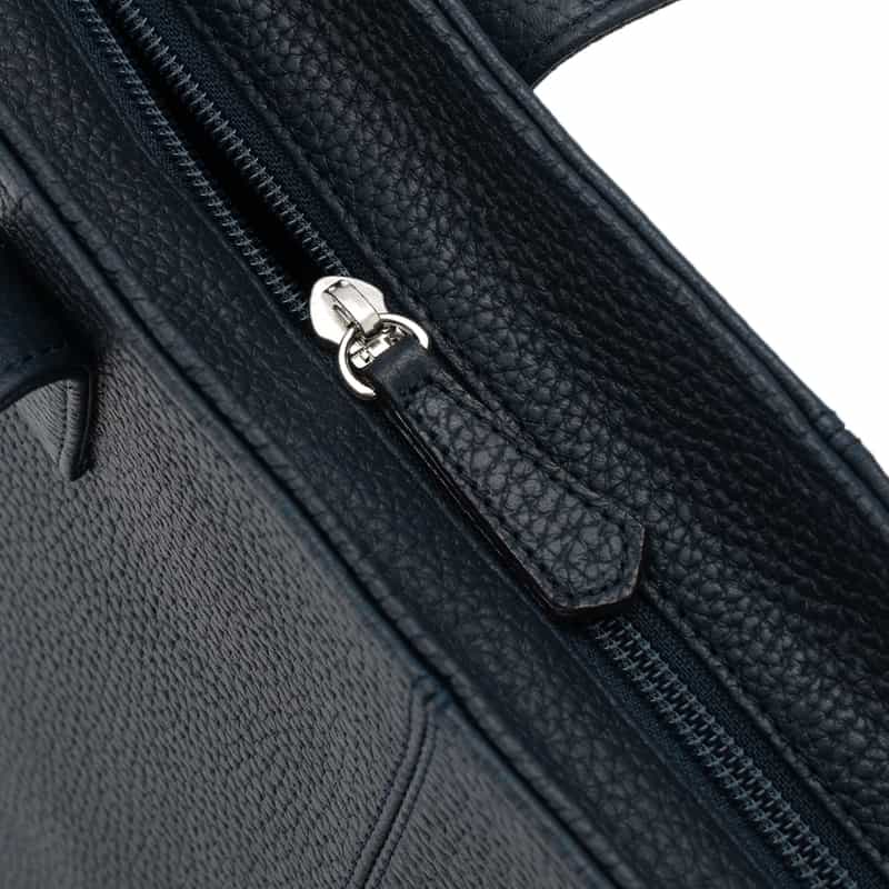 BARNEYS NEW YORK オンラインストア限定　横型レザートートバッグ NAVY