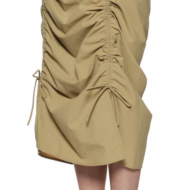 BARNEYS NEW YORK ウォッシャブル シャーリングデザインスカート BEIGE