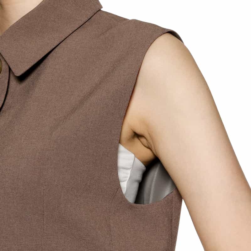 BARNEYS NEW YORK セットアップ ウォッシャブル ノースリーブジャケット BEIGE