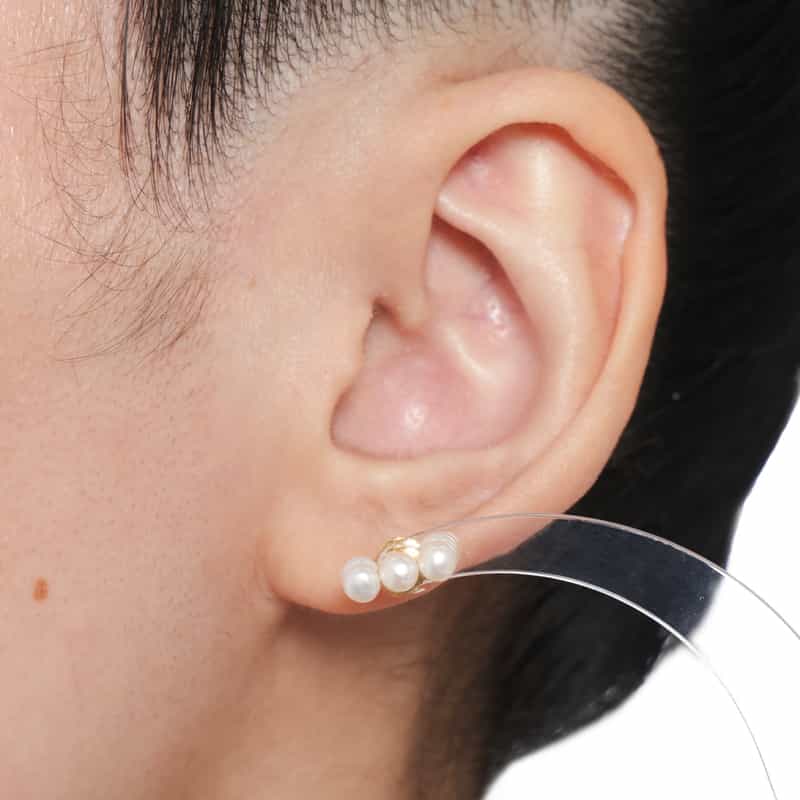 MOUNIR MOUNIR<ムニール>ピアス (パール) WHITE