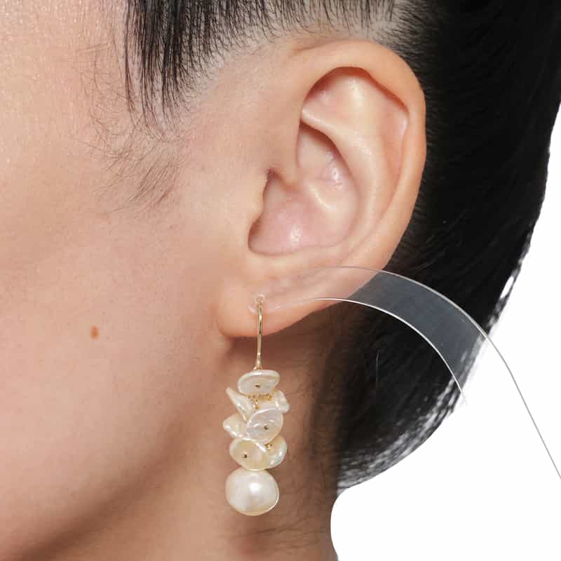 MOUNIR MOUNIR＜ムニール＞ピアス （パール） WHITE