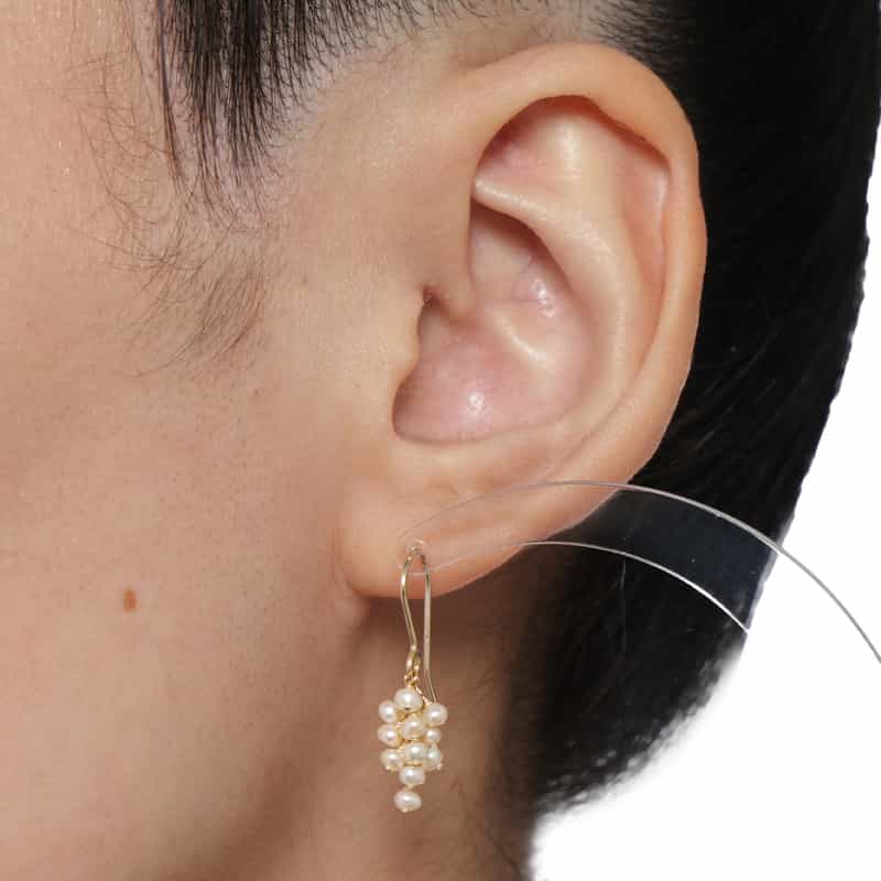 MOUNIR MOUNIR＜ムニール＞ピアス （パール） WHITE