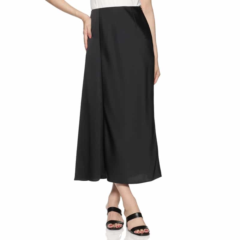 BARNEYS NEW YORK ウォッシャブル サテンロングスカート BLACK